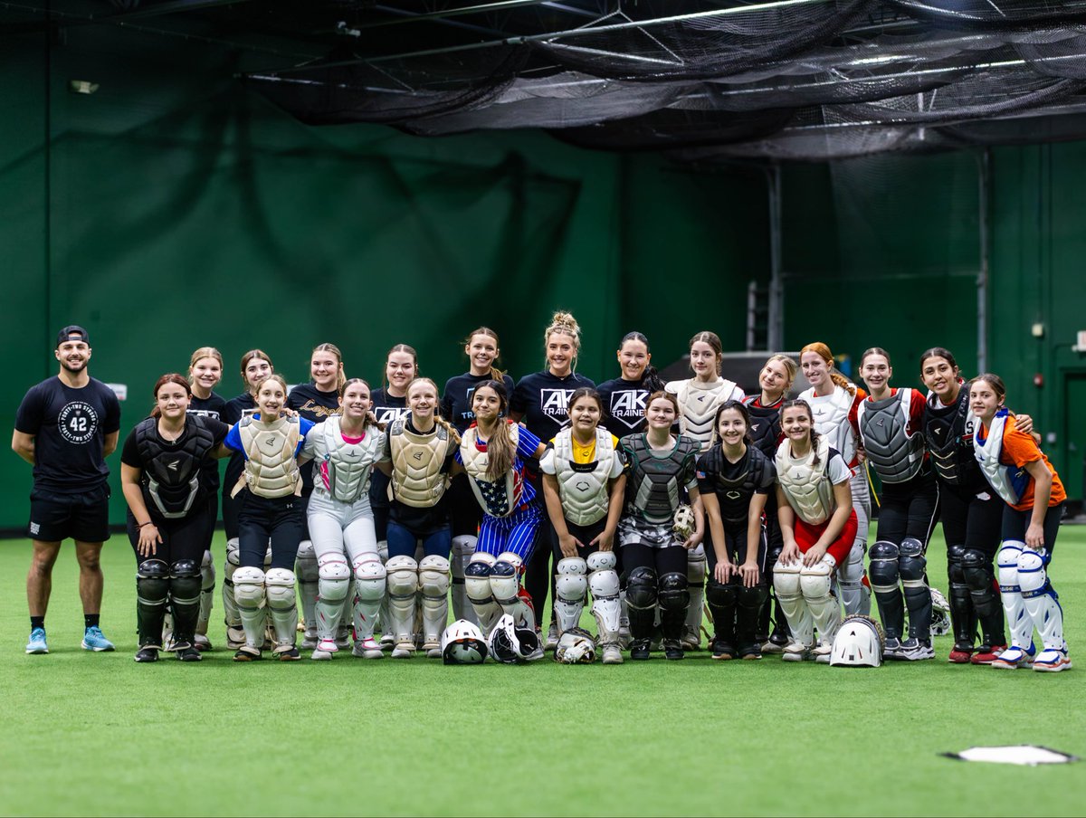 Coach Alie Kennedy tweet media