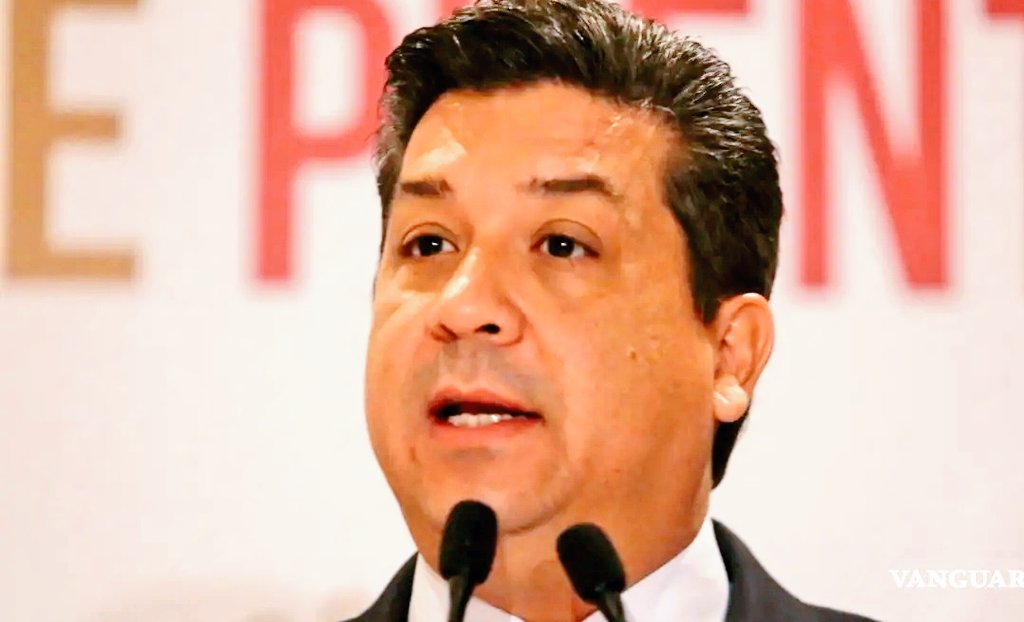 ZuritaCarpio's tweet photo. México solicitó a Estados Unidos la detención provisional con fines de extradición de Francisco García Cabeza de Vaca. Petición vía @SRE_mx, basada en órdenes de aprehensión de 2022 y 2024 por delincuencia organizada y lavado.
El exgobernador de #Tamaulipas está escondido en algún lugar del vecino país bajo el pretexto de trabajo político para @AccionNacional