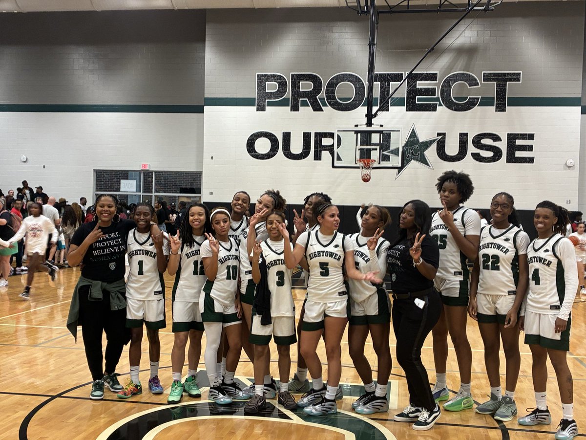 HHS_Canes's tweet photo. YES!! @LadyCaneHoops https://t.co/K5YGy9tFQL