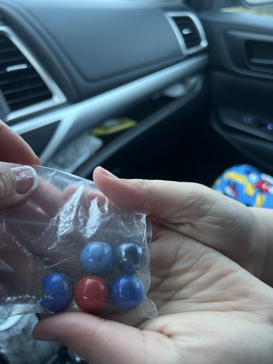 happymonkey0707 tweet media