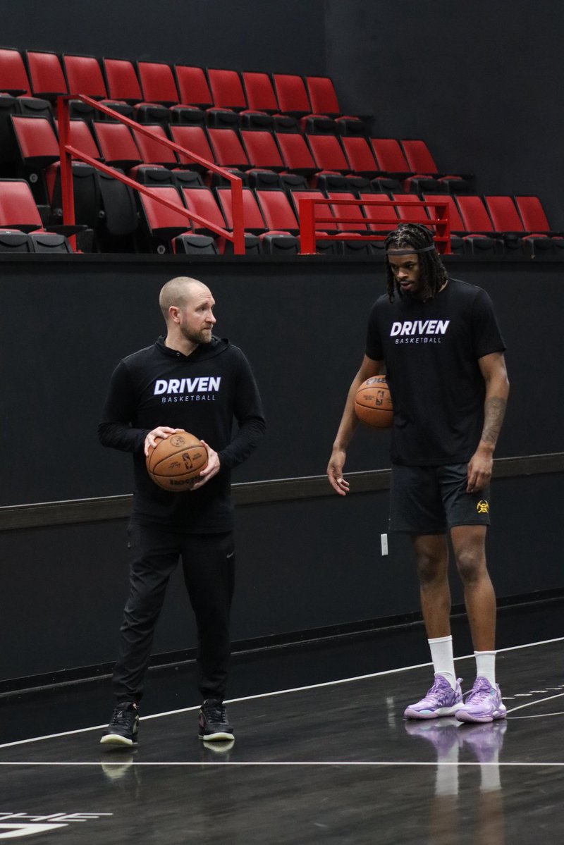 Vaughn Compton tweet media