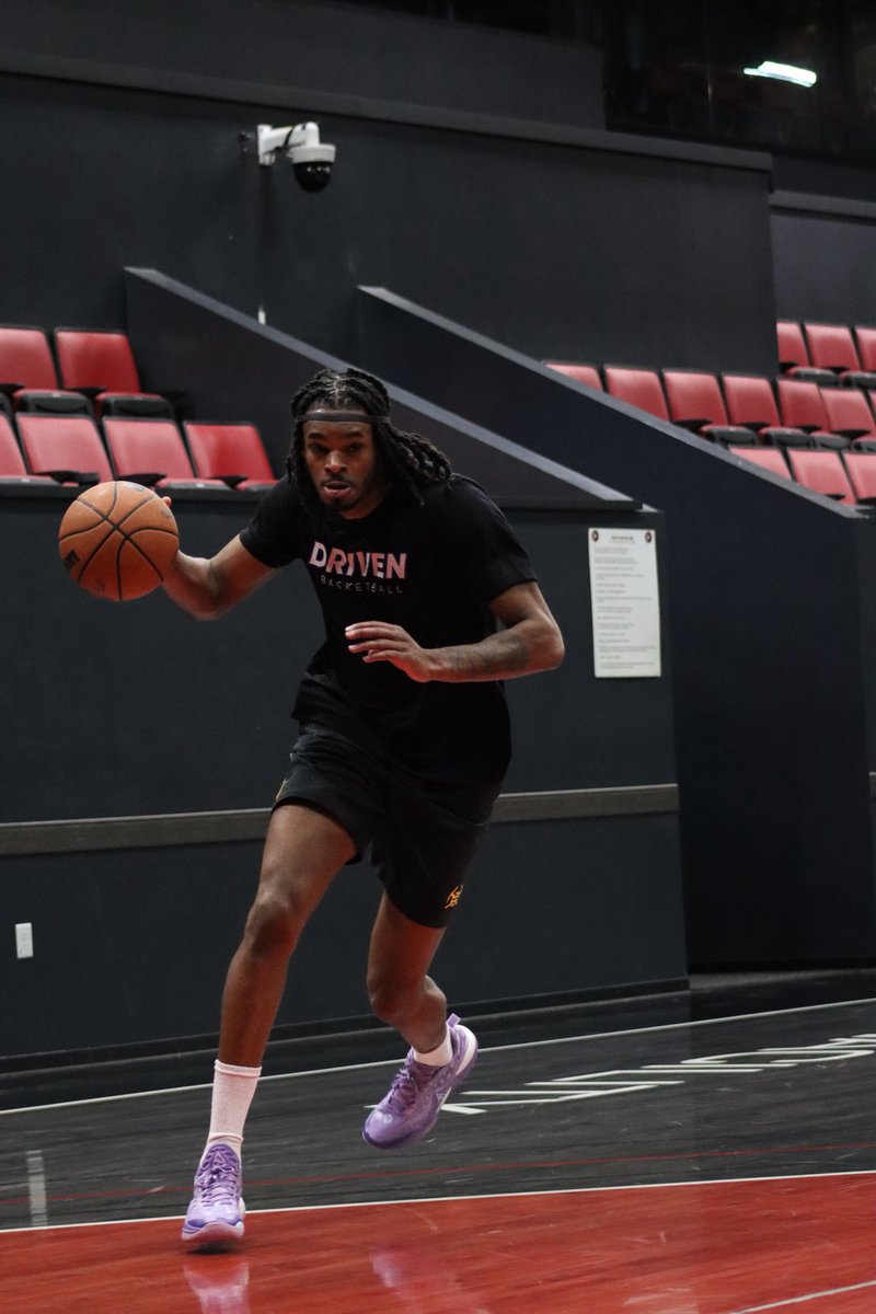 Vaughn Compton tweet media