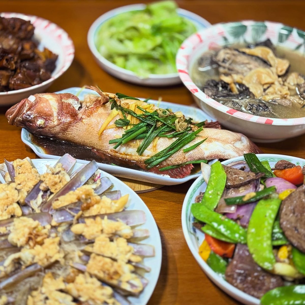 tonysou6's tweet photo. @binancezh #币安马上有礼
祝大家大初年一！
［幣］市長紅財廣進，［安］康永駐福齊來。
@fuctang44 @winniesio2 一齊來支持［幣安］ https://t.co/9piSzWLodj