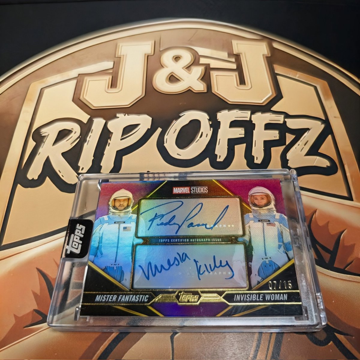 JayReal2002's tweet photo. Pulled this absolute monster 🔥🔥 Topps Marvel Studios The Collector 🙌🏼 @Topps @MarvelStudios @pascualispunk @PedroPNation @FantasticFour 

https://t.co/gHetMHijuy https://t.co/i7BwfJelYG