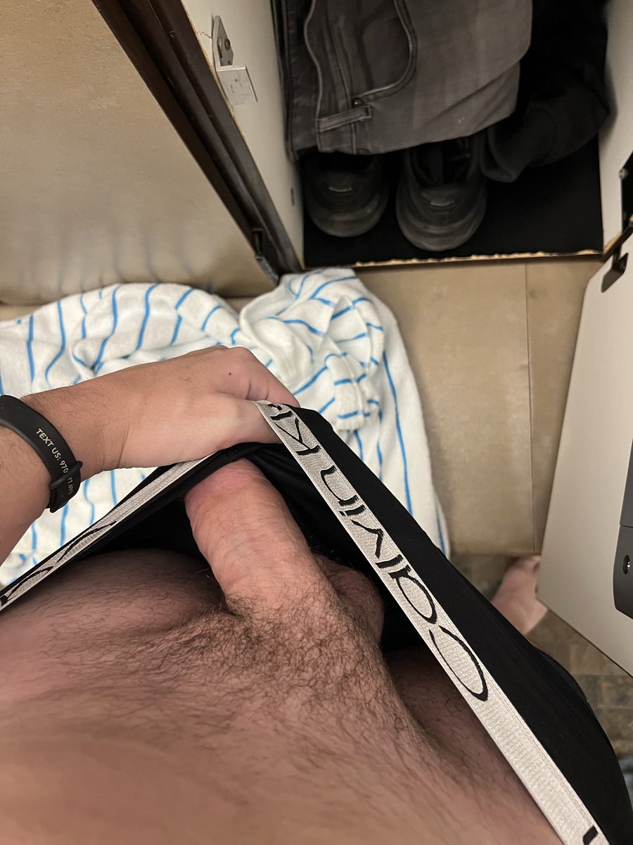 NotEvanRiley's tweet photo. Whoops 🫣 🤤 https://t.co/Ku6s97T5mO
