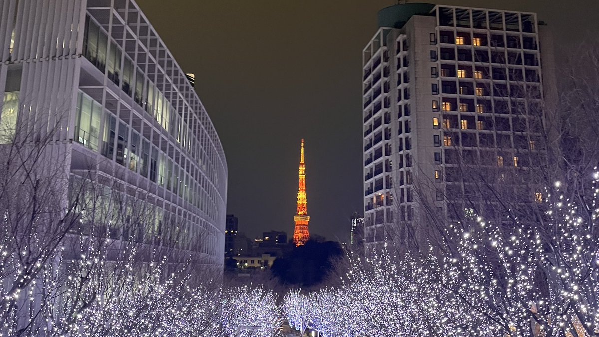 おはよおおお☀️☀️☀️☀️

昨日は映画見てきた‼️
今日はなにしようかな😌

(写真は映画後の東京タワー✨️)
