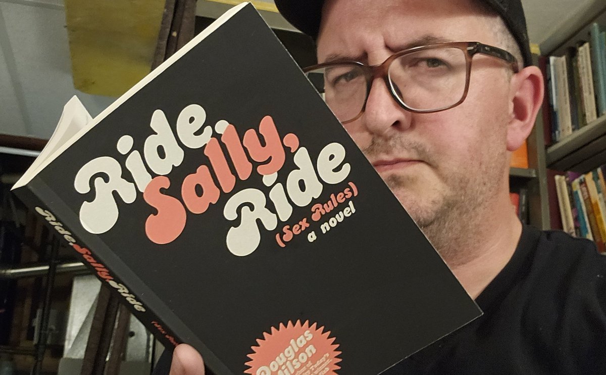 Mike van Goch tweet media