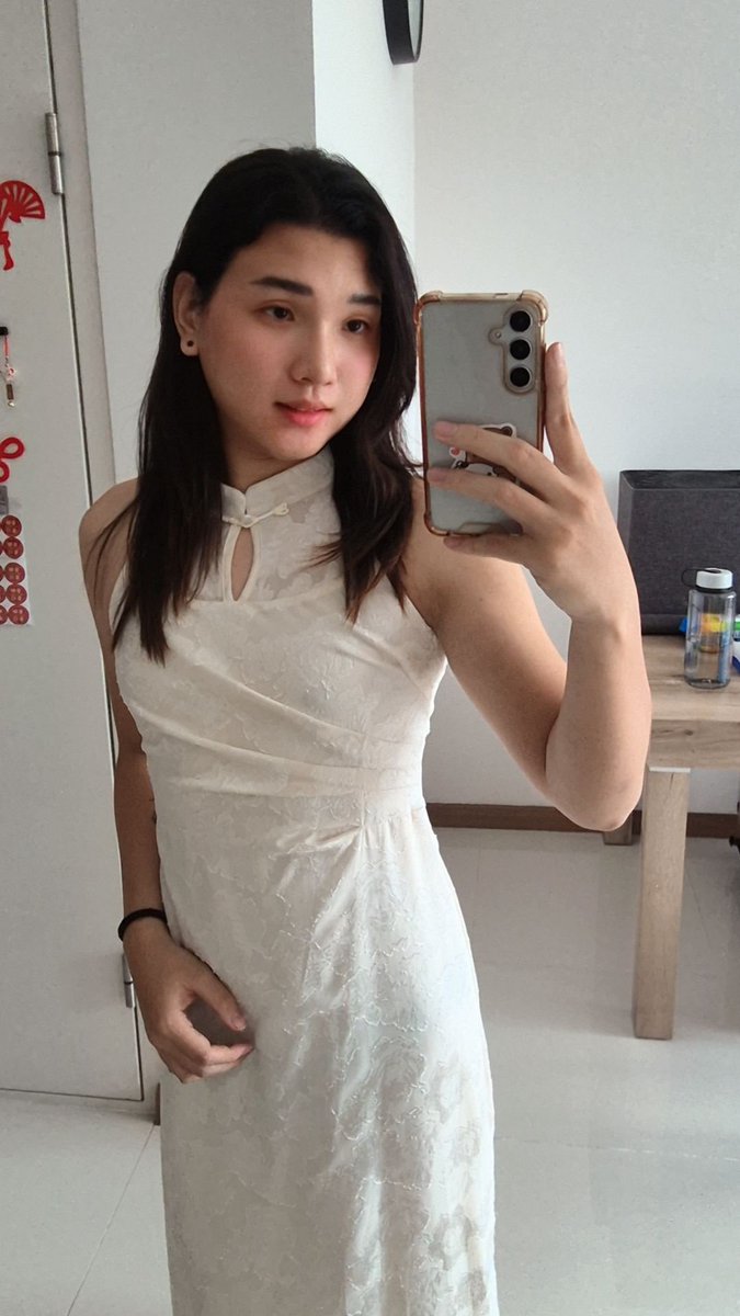 Skylar Pow tweet media