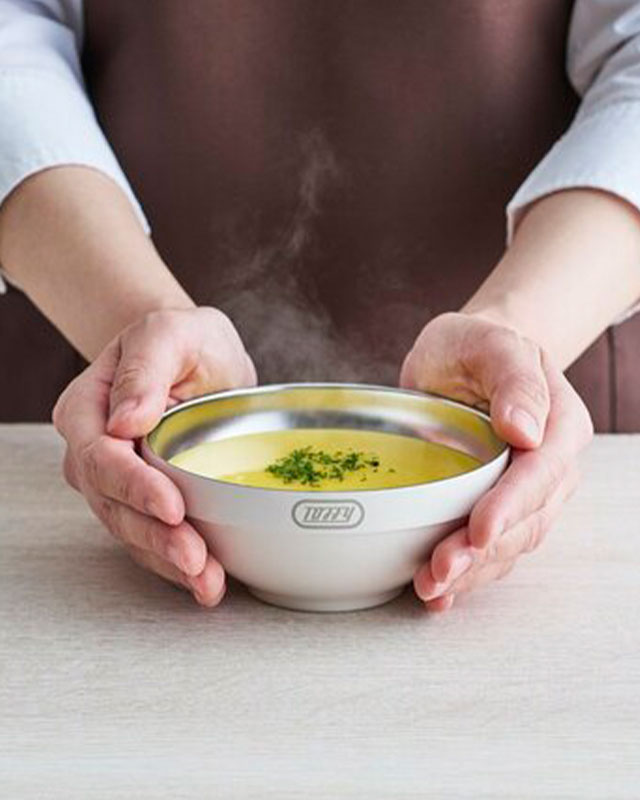 ＼ESSE×Toffy プレゼントキャンペーン／

ラドンナの「Toffy 全自動ミル付カスタムドリップコーヒーメーカー」と「Toffy スタッキング真空断熱ステンレスボウル」をセットで1名さまにプレゼント🎁

1⃣ 
<a href="/ESSEweb/">ESSE</a>

 をフォロー
2⃣このポストをRP
※ #ESSEToffy タグがついた投稿ならどれでもOK