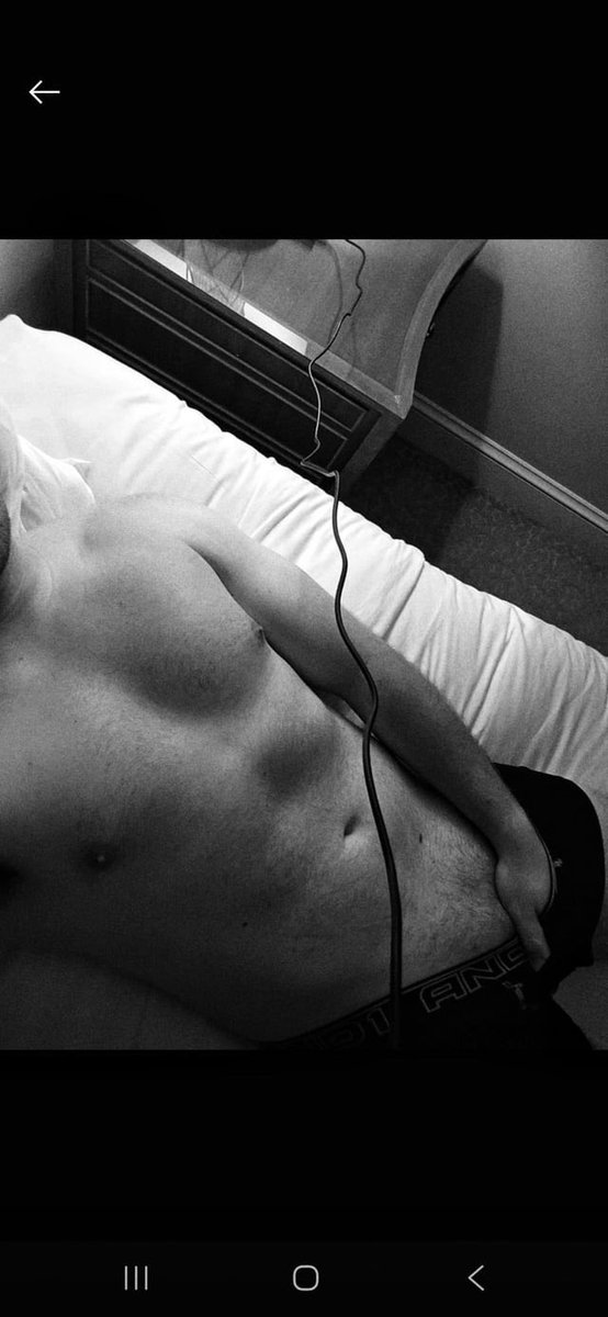 beardguy555's tweet image. who’s actually tryna trade rn?
Show me what you got!!
#horny #nsfwtwt