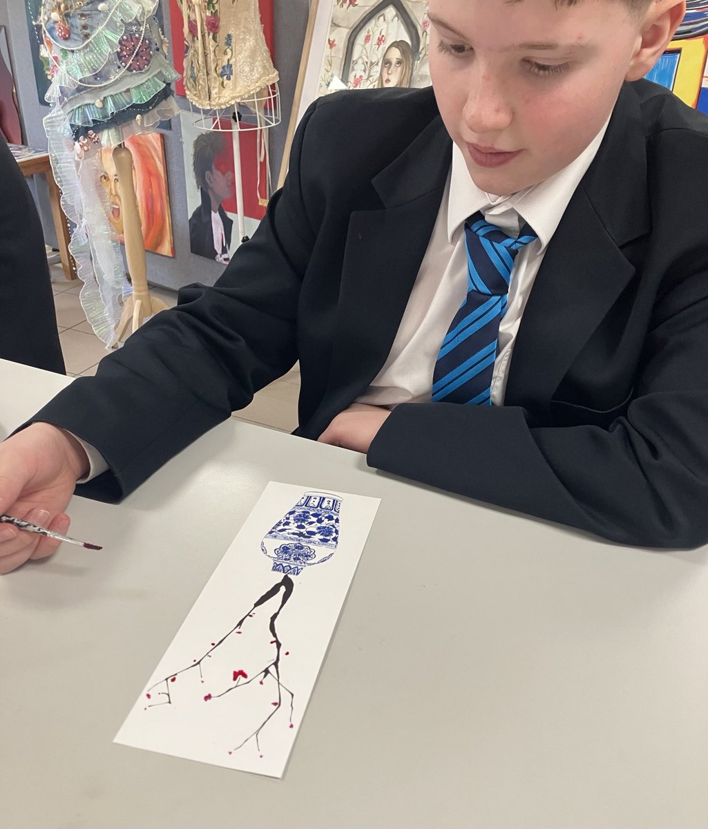 Art_BASFC's tweet photo. Year 8 pupils learning new painting techniques and enjoying some fortune cookies for Lunar New Year. https://t.co/jFGwKD0YSr