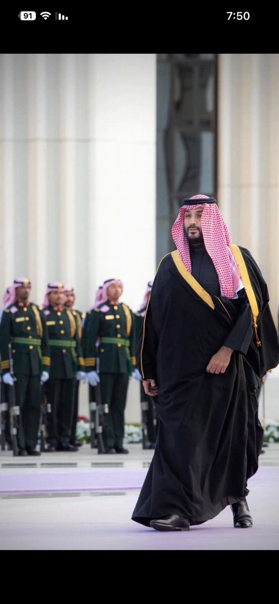 لا يوجد زعيم للشرق الاوسط والعالم غير محمد بن سلمان رضي الله عنه وارضاه