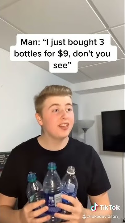 Neilfan12's tweet image. 🛒💸🙄 #Store #Sale #Gimmick 🙄💸🛒