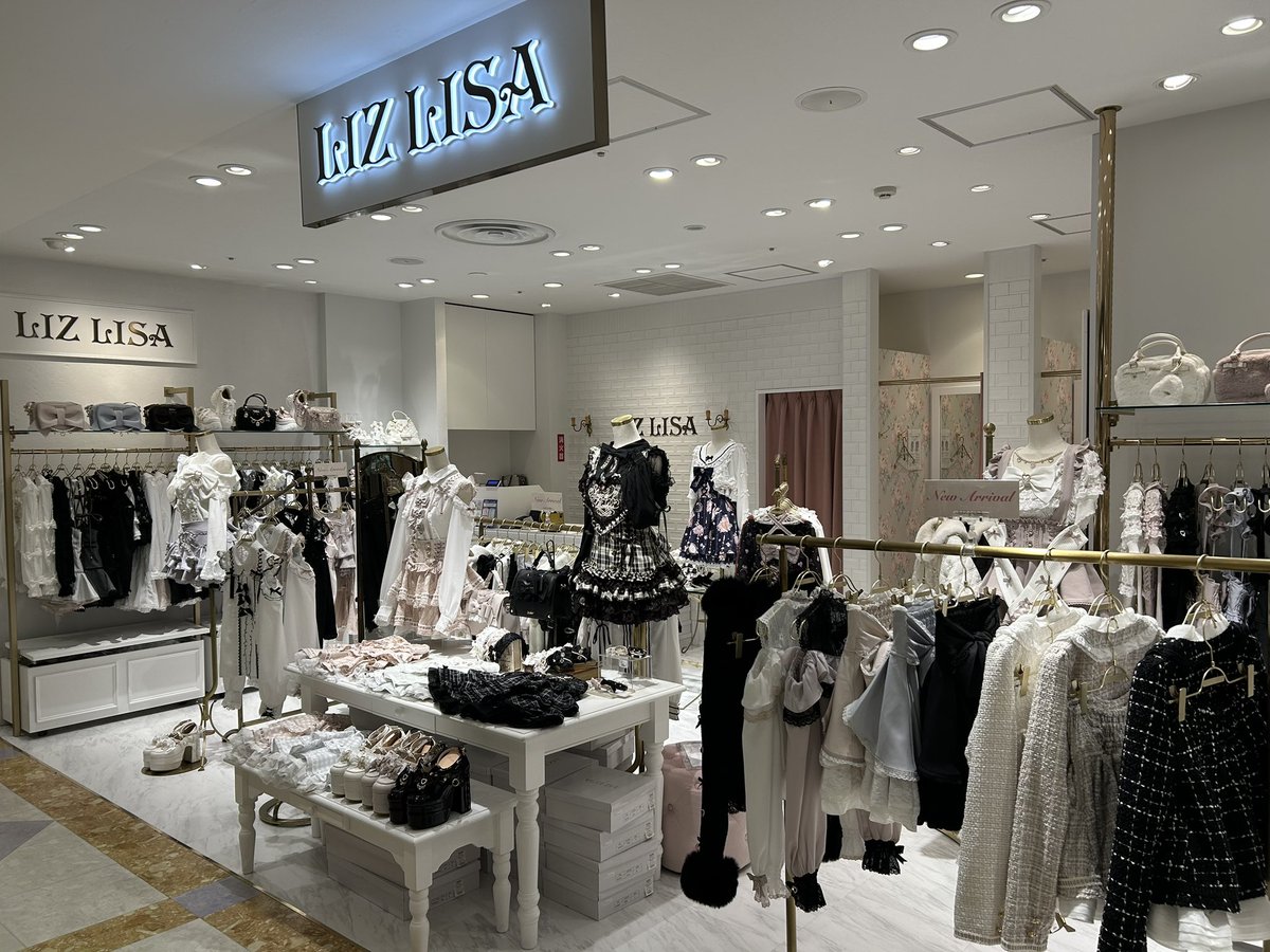 LIZ LISA (@lizlisaofficial) / Posts / X