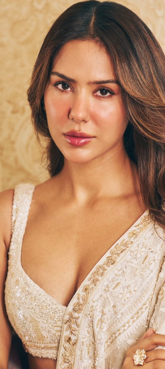 StarletX tweet media