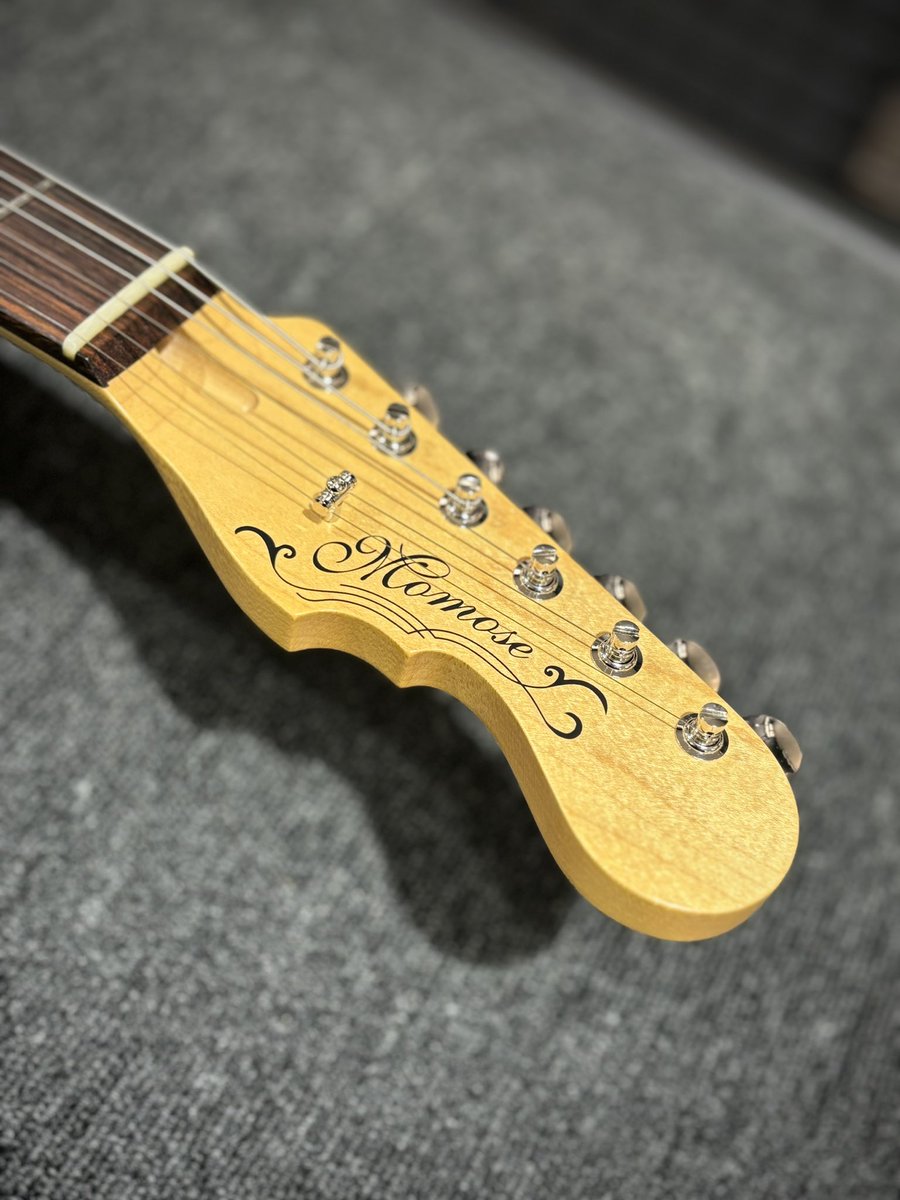 今日も楽しい検品のお時間です。 リニューアルしたmomoseが当店にも