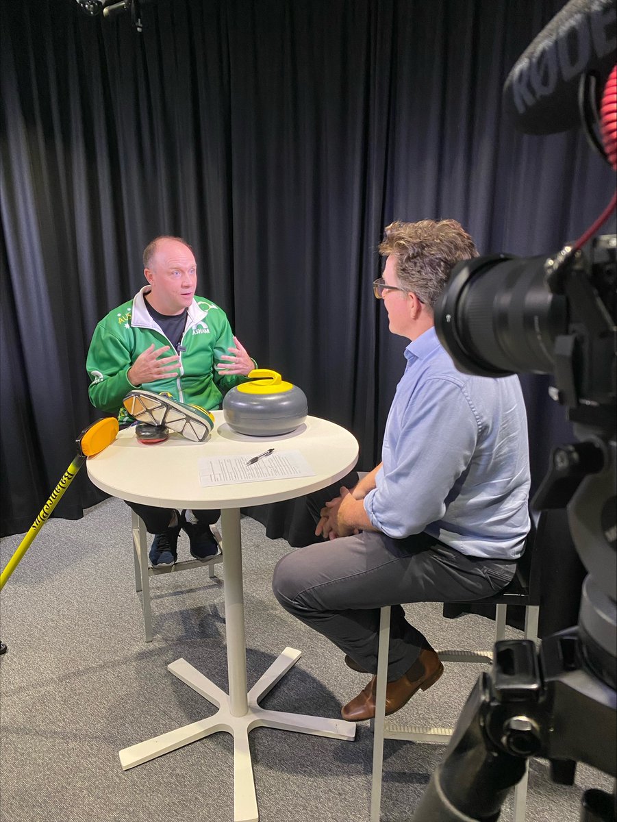 MerchantJW's tweet image. In the studio today with @MattWebberWrite talking curling ... and other things #curling #bondsport #cleanIT @BondUniversity