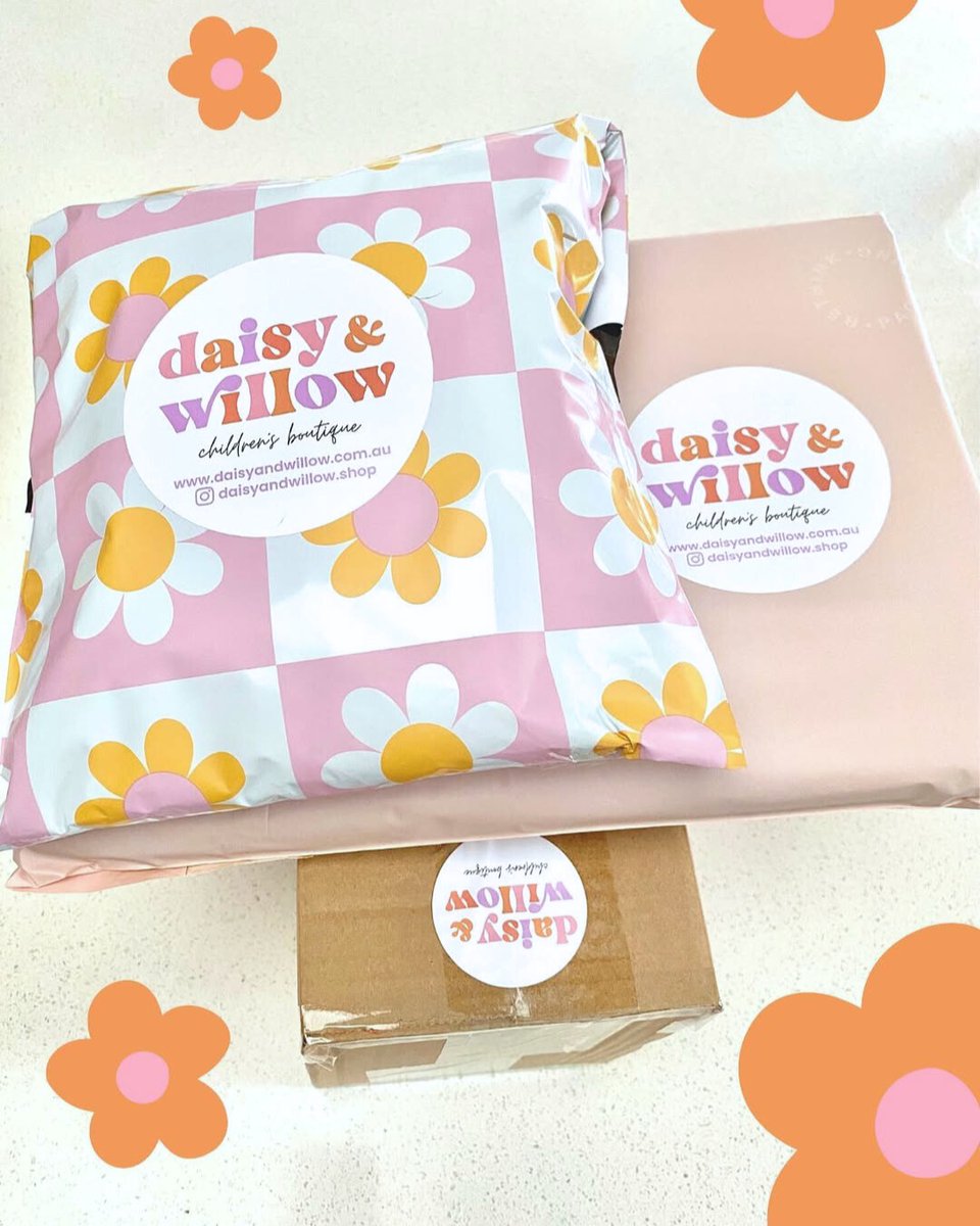 StickerooAu's tweet image. When your packaging already says who you are ✨
Stickers doing what they do best: showing up and showing off.😏😍

#Stickeroo #CustomStickers #CustomLabels #Branding #StickerDesign #MadeinAustralia #SmallBusinessAu #PackagingIdeas