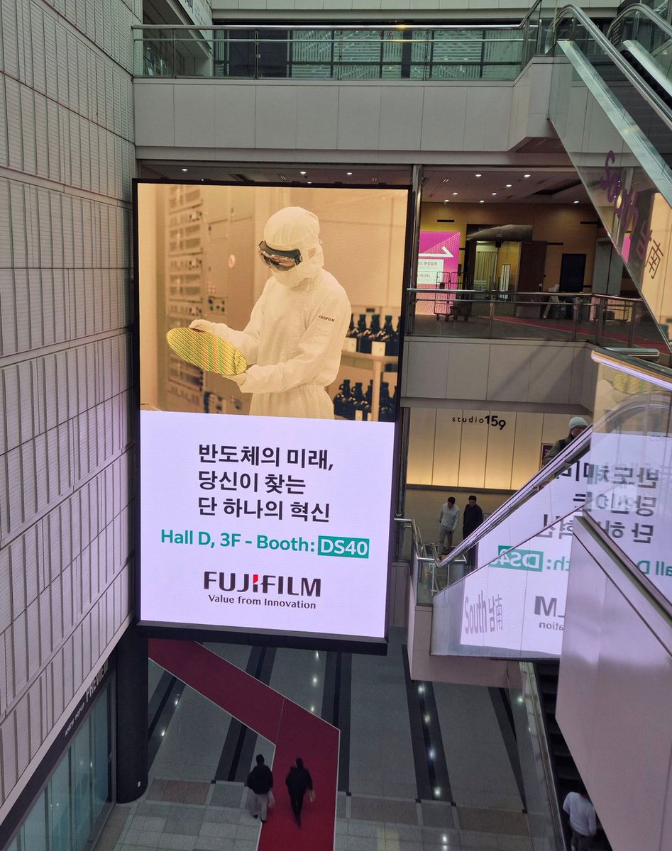 🎉2月11日（水）～13日（金）、韓国・ソウルで開催された半導体関連の国際展示会「SEMICON Korea 2026」に出展し、半導体材料の新製品や新ブランドを紹介。来場者から大きな反響を呼びました！　富士フイルムグループの半導体事業については👉fujifilm.com/em-global/ja/w…

#半導体 #Fujifilm