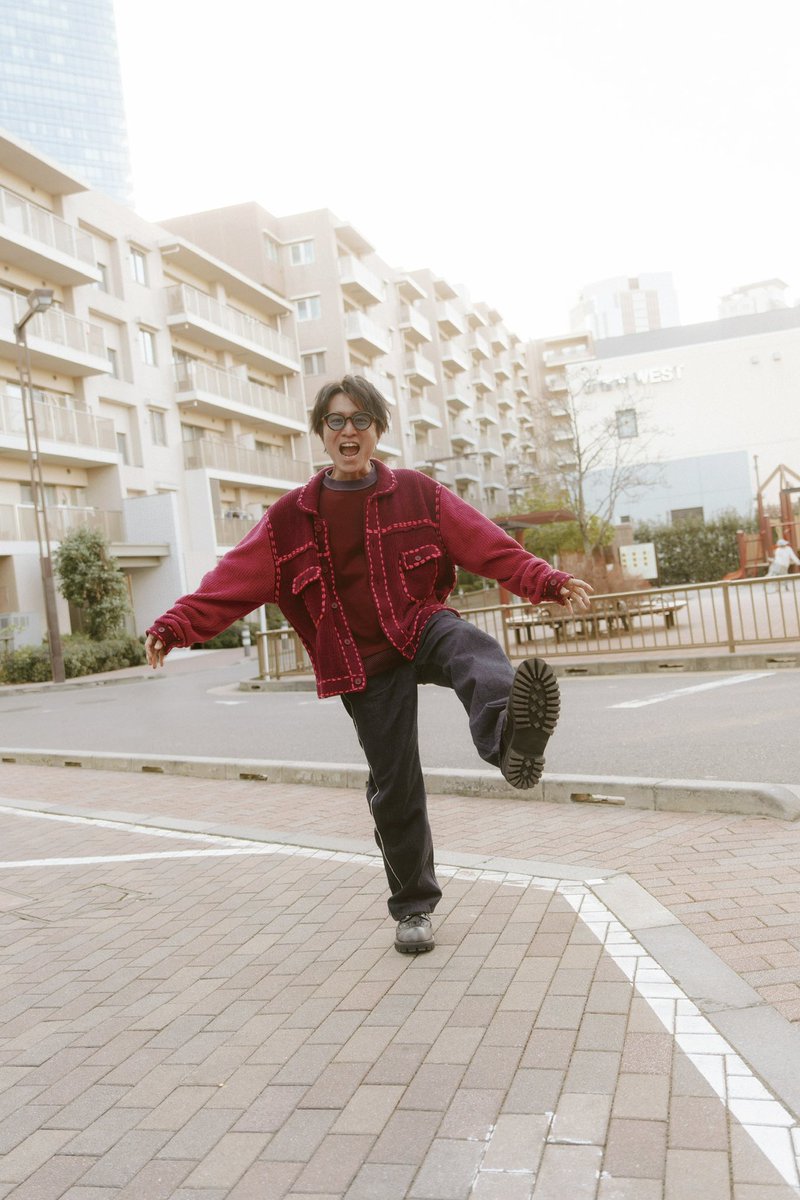 音楽と人 増刊
【#ONVOICE Vol.2】
#安田章大（#SUPEREIGHT）

＼中面カットを特別公開！📚✨／

『音楽劇 ポルノスター』が上演。役者として、アイドルとして、表現者として生きながら培った哲学、そして音楽観に迫る。

詳細はこちら
ongakutohito.com/2026/02/04/on-…

<a href="/Infinity_rJP/">SUPER EIGHT / INFINITY RECORDS</a>