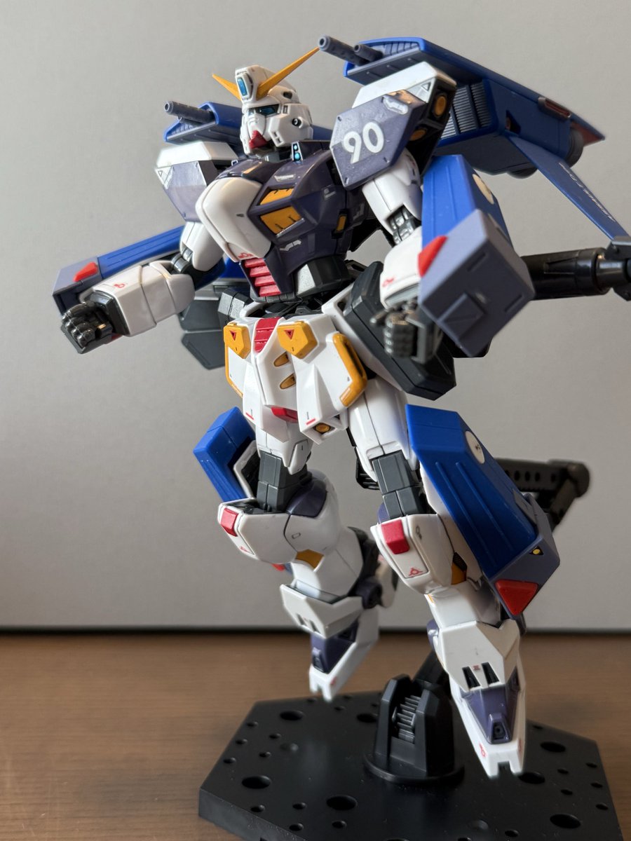 urujyu19's tweet photo. 所有中のミッションパック全てにつや消し完了したので自分のF90Ⅳに装着
つや消しにも撮影にも時間かかったけど楽しかった…(リプにも続きます)
#ガンプラ #ガンプラ好きと繋がりたい #ガンプラの画像を貼るとRTされると聞いて https://t.co/xuTDi3B7Cx