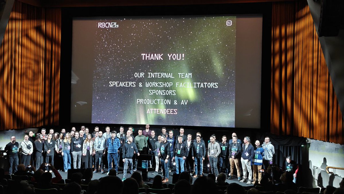 Robot Framework tweet media