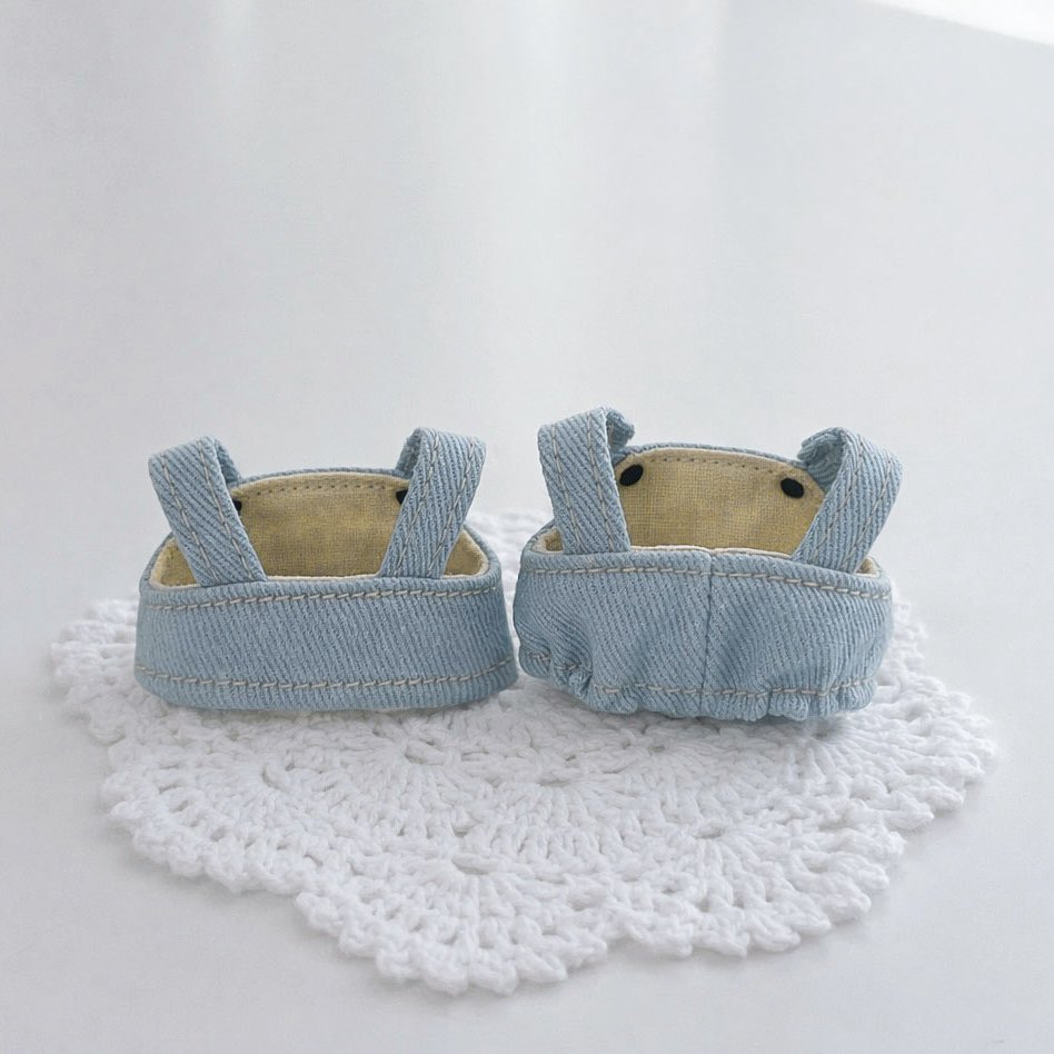 🍒 𝑪𝒉𝒆𝒓𝒓𝒚 𝑪𝒍𝒐𝒔𝒆𝒕 ’𝟚𝟞 𝑺𝒑𝒓𝒊𝒏𝒈 🍒

𝒏𝒆𝒘 𝒔𝒆𝒂𝒔𝒐𝒏 𝒅𝒓𝒐𝒑

이번 봄 옷장은 
멜빵 치마와 바지 6종과 
기본 흰 티를 제작합니다.
편하게 입히기 좋고 여기저기 매치하기 쉬운 구성으로 준비했어요😊 

🆕 +5cm 사이즈 추가! ⭐️

𝒑𝒓𝒊𝒄𝒆
1만원대
𝒔𝒊𝒛𝒆
5 · 10 · 15 ·