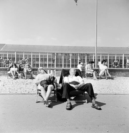 BritishOld71132's tweet photo. @RupertLowe10 Great Britain a proud nation. Butlins holiday camp at Bognor 1962. The whole family went together. The old soldiers relaxed, grandchildren played. A gift after fighting a war. Our grandad's were hero's. Some say I live in the past. Too right I do. https://t.co/vSZtqiESqs