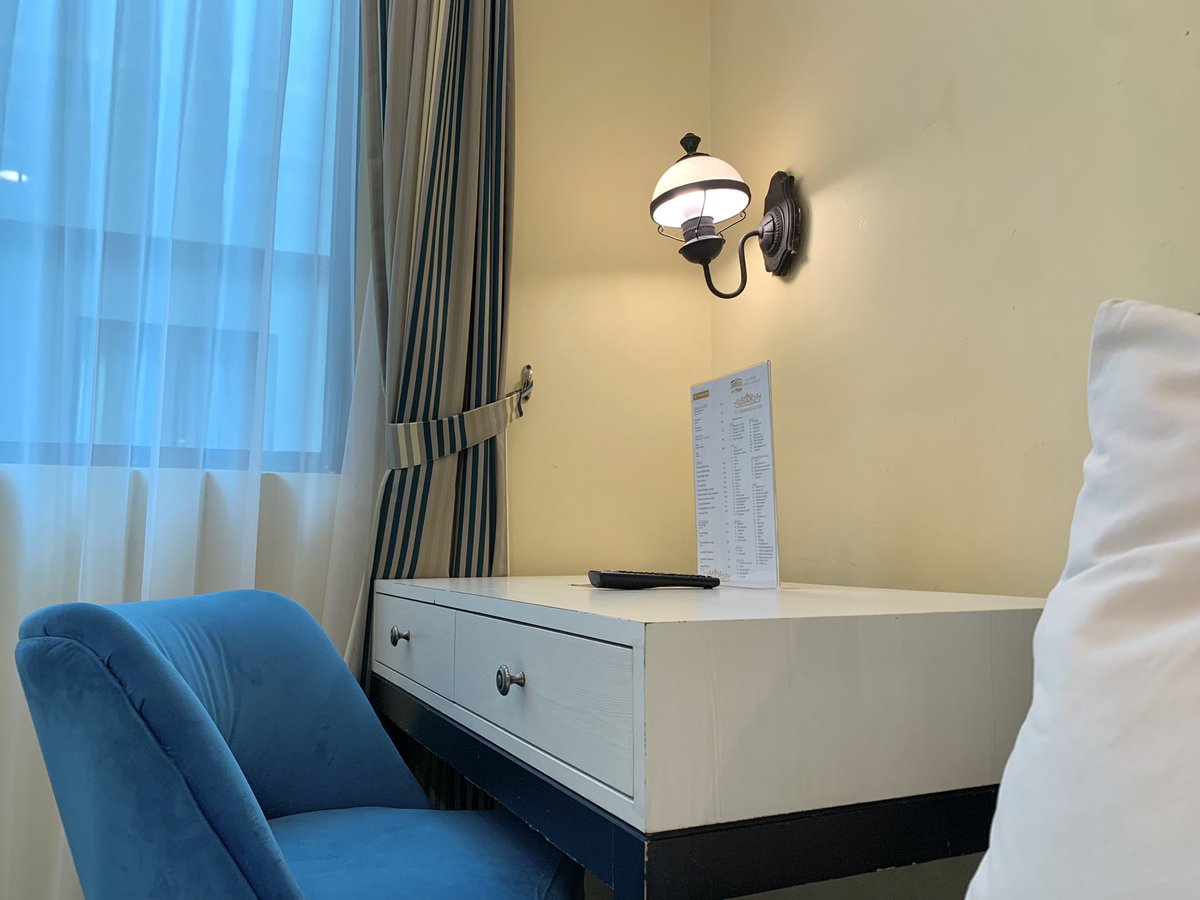 itsluisa tweet media