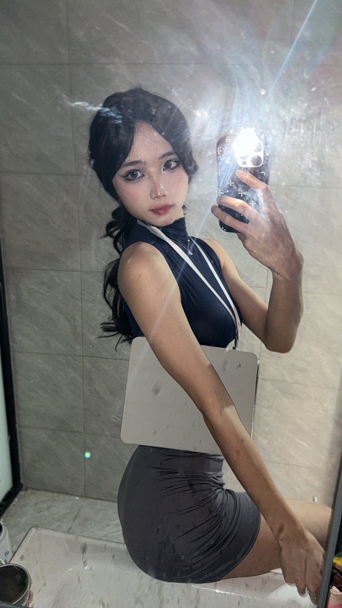 yuyubb71's tweet photo. 见到应该叫什么？ #女大学生 #长沙 https://t.co/bCu3zGApQY