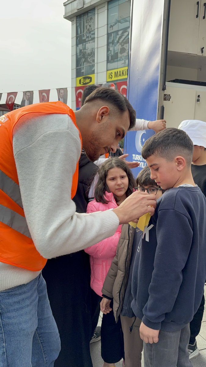15 Şubat Dünya Çocukluk Çağı Kanseri Farkındalık Günü
AK Parti Arnavutköy Gençlik Kolları olarak 15 Şubat Dünya Çocukluk Çağı Kanseri Farkındalık Günü kapsamında farkındalık oluşturmak amacıyla bir araya geldik.