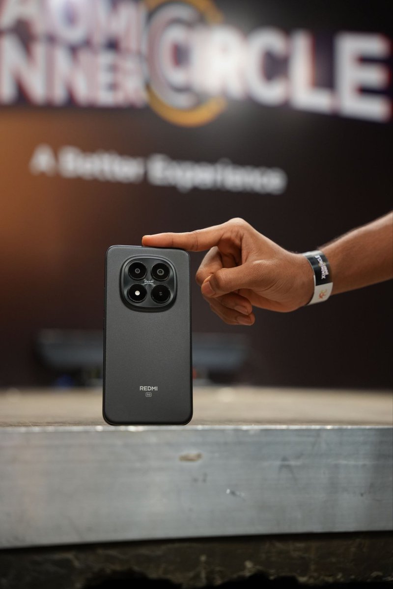 surajwable's tweet image. Got hands-on with the all-new Redmi Note 15 Pro Series and saw the water &amp;amp; drop tests live 📱🔥

Absolute beast in durability and performance - built strong and made to impress! 💪

#SimplyBetter
#200MasterPixelCamera
#XiaomiInnerCircle
#REDMINote15ProSeries