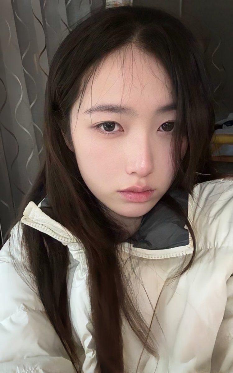 FalahIbenk's tweet photo. 浙江大学校花哦，极品女神深喉翻白眼，技术真的棒！ https://t.co/zkbniQUlAg https://t.co/r4w7NG7C4S