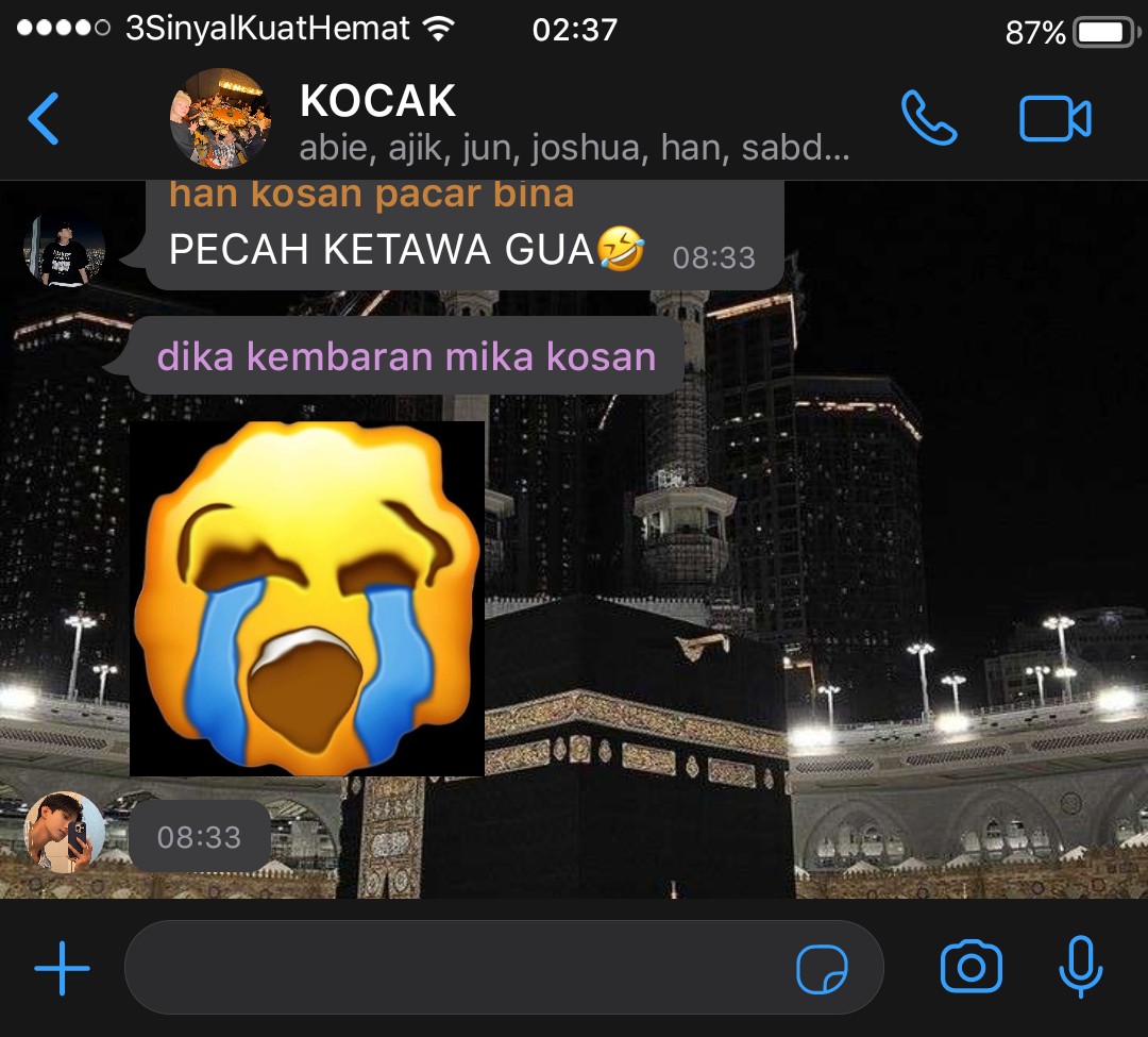 càl rest tweet media