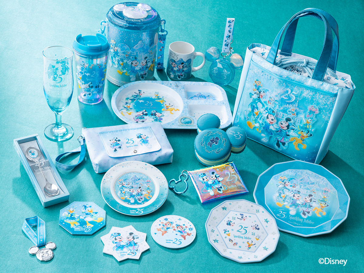 💡ニュース💡
アニバーサリーイベント「東京ディズニーシー®25周年“スパークリング・ジュビリー”」が4月15日から始まります♪

今回のイベントのテーマカラー、ジュビリーブルーを基調としたスペシャルグッズやスペシャルメニューなどの情報が公開されました✨

くわしくはこちら