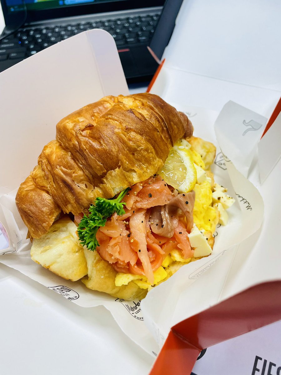 Asiya Swaleh 💫☕️ tweet media