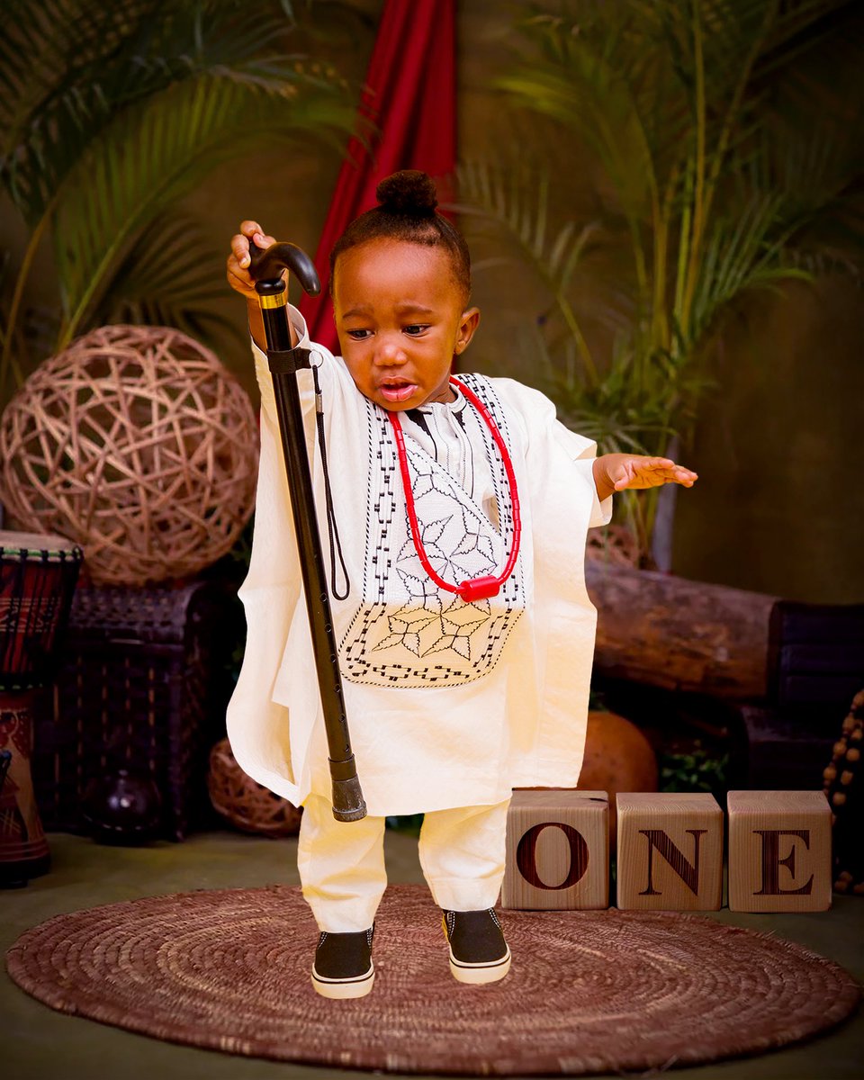 BamideleAkande's tweet photo. A year today, this little Man came into our world and what an immense blessing you have been.🥳

Happy 1st birthday Mofetoluwa Jeriel Somtochukwu. Greater days ahead of you Son. Amen! 🍰🎊🎉
#MofesBirthdaySquad https://t.co/Tk1h3x2o3v