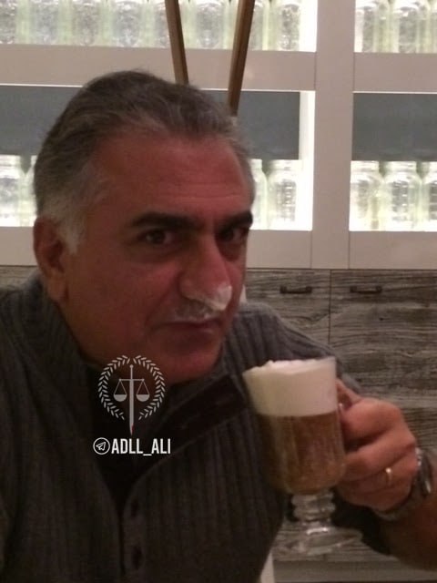 ayyarom's tweet photo. سلطنت طلبی تو قرن ۲۱ یک فکر نیست، بیماریه! https://t.co/7OTh0Ccm9v