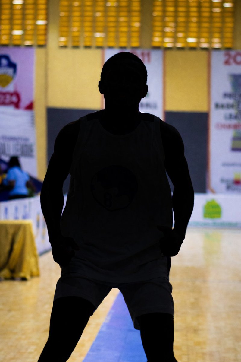 RiversHoopers's tweet image. Guess who 👀

Cue: a two-way player.

#TriviaTuesday #triviachallenge