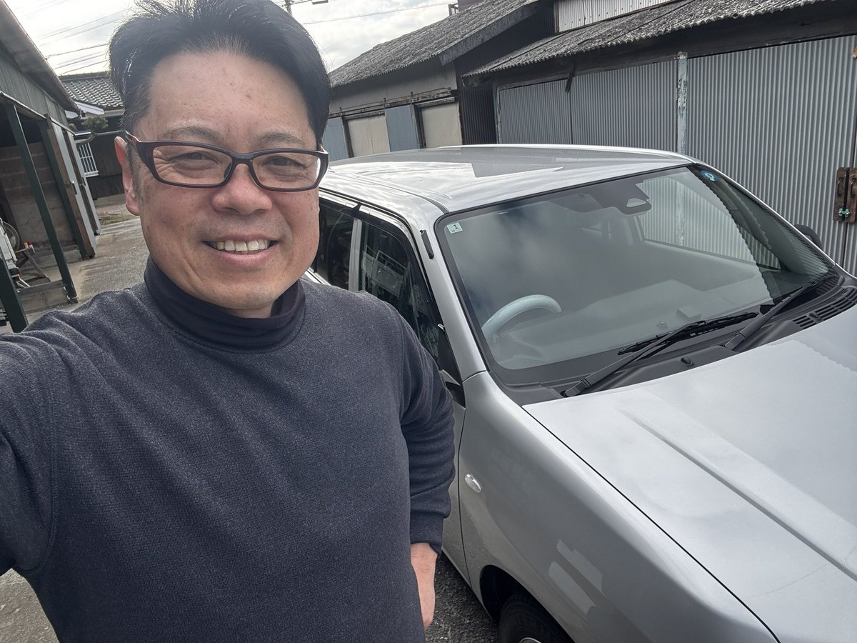 かめちゃん カメちゃん🔥炉内で耐火レンガ積んでる！炎のレンガ積み職人ドラマー