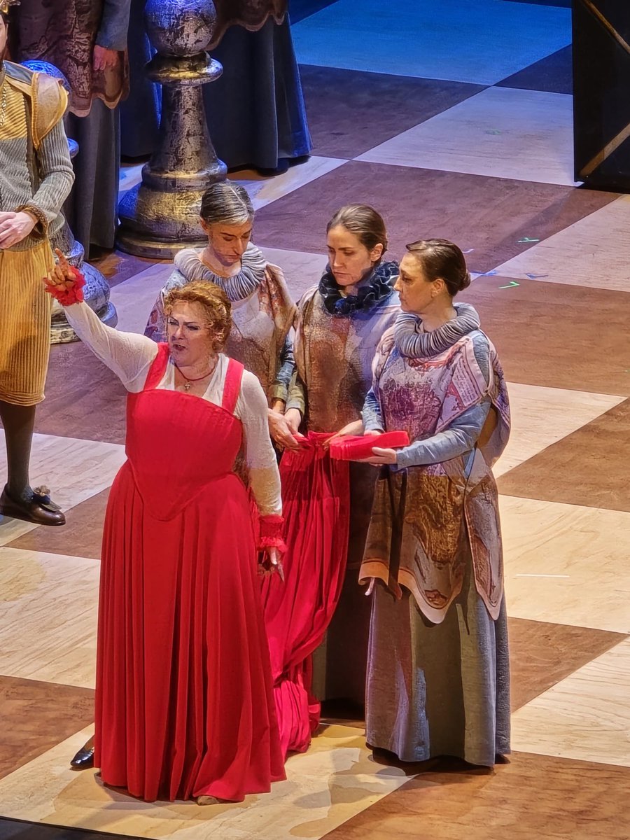 UkraniaSOS - EUSKRANIA tweet media