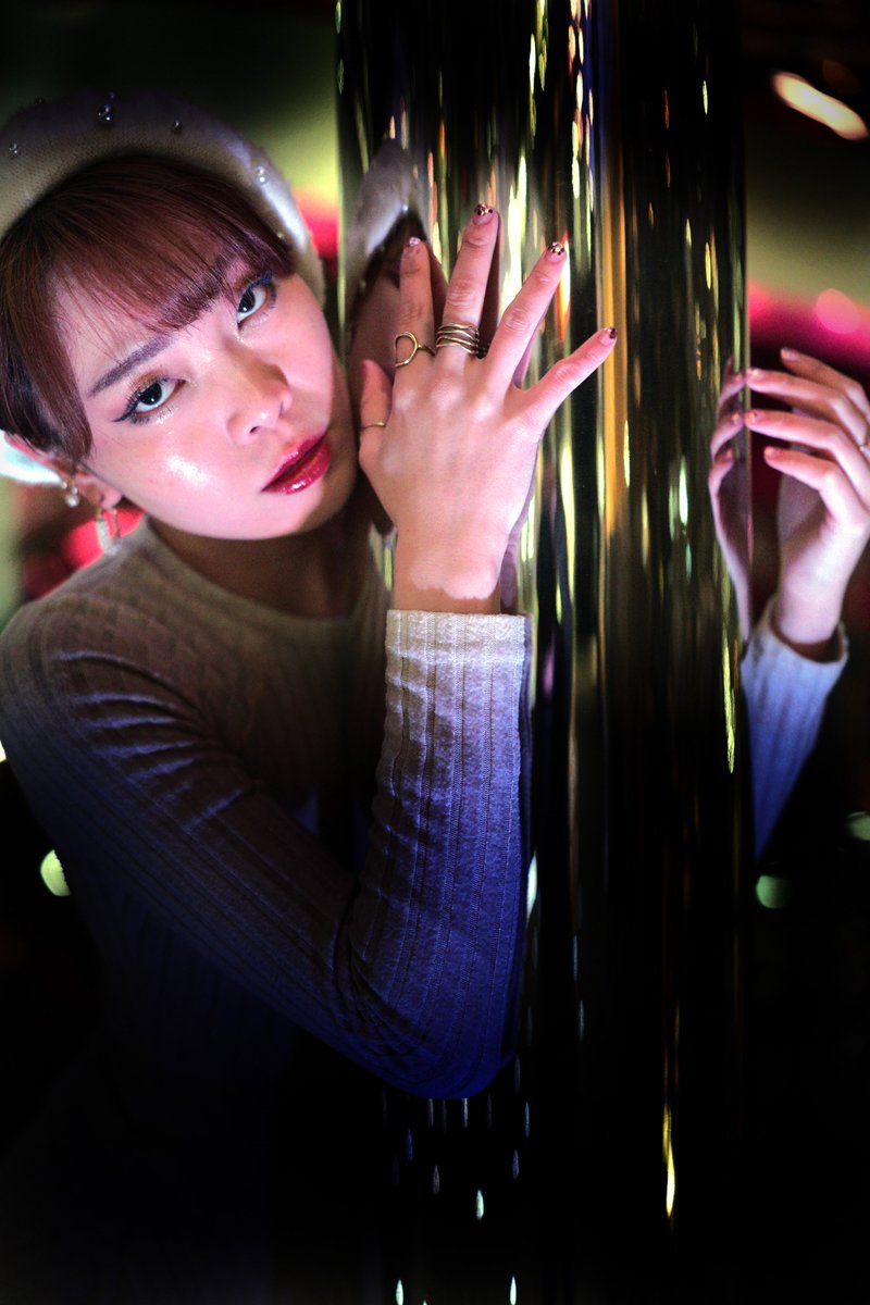 目力カッコイイ