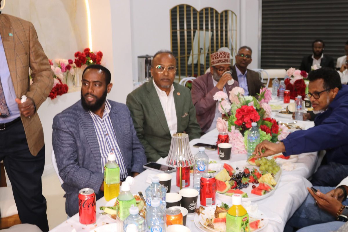 ApdfPuntland's tweet photo. Melbourne Australia, Gudoomiyaha jaaliyada Qurba joogta #Puntland ee dalka #Australa, Marwo Ridwan ali ayaa ka qayb gashay xafalad sagootim iyo mahad celin ah oo lagu maamuusayey Rugcadaa Saxafadeed Ahan wariye sare Abdisalam hareri oo Ku sugnaa magalada melbourne Ee dalka Australia.
