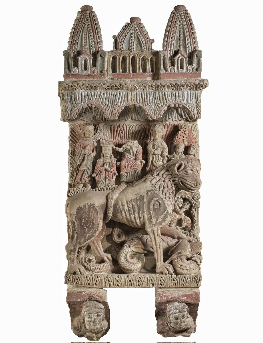 Románico en España tweet media