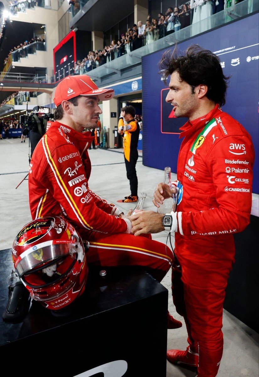 c² (@dailycharlos) on Twitter photo 