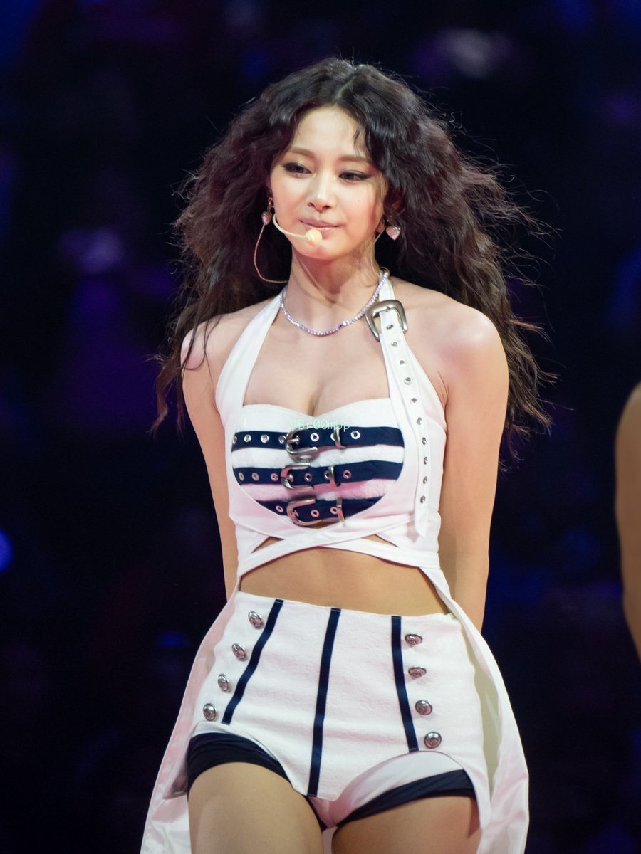 260201

#TWICE #트와이스
#TZUYU #쯔위
#TWICE_6TH_WORLD_TOUR #THISISFOR
#TWICE_THISISFOR_WORLD_TOUR
#TWICE_THISISFOR_WORLD_TOUR_IN_DALLAS