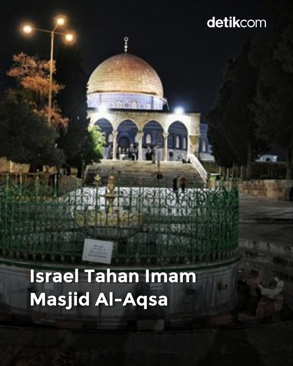 detikcom's tweet photo. Otoritas Israel menahan imam Masjid Al-Aqsa, Sheikh Muhammad Ali Abbasi, di Yerusalem Timur dan melarangnya memasuki kompleks masjid selama satu pekan jelang Ramadan.

>> https://t.co/hVVa6EsKWG https://t.co/MLLMyITTbi