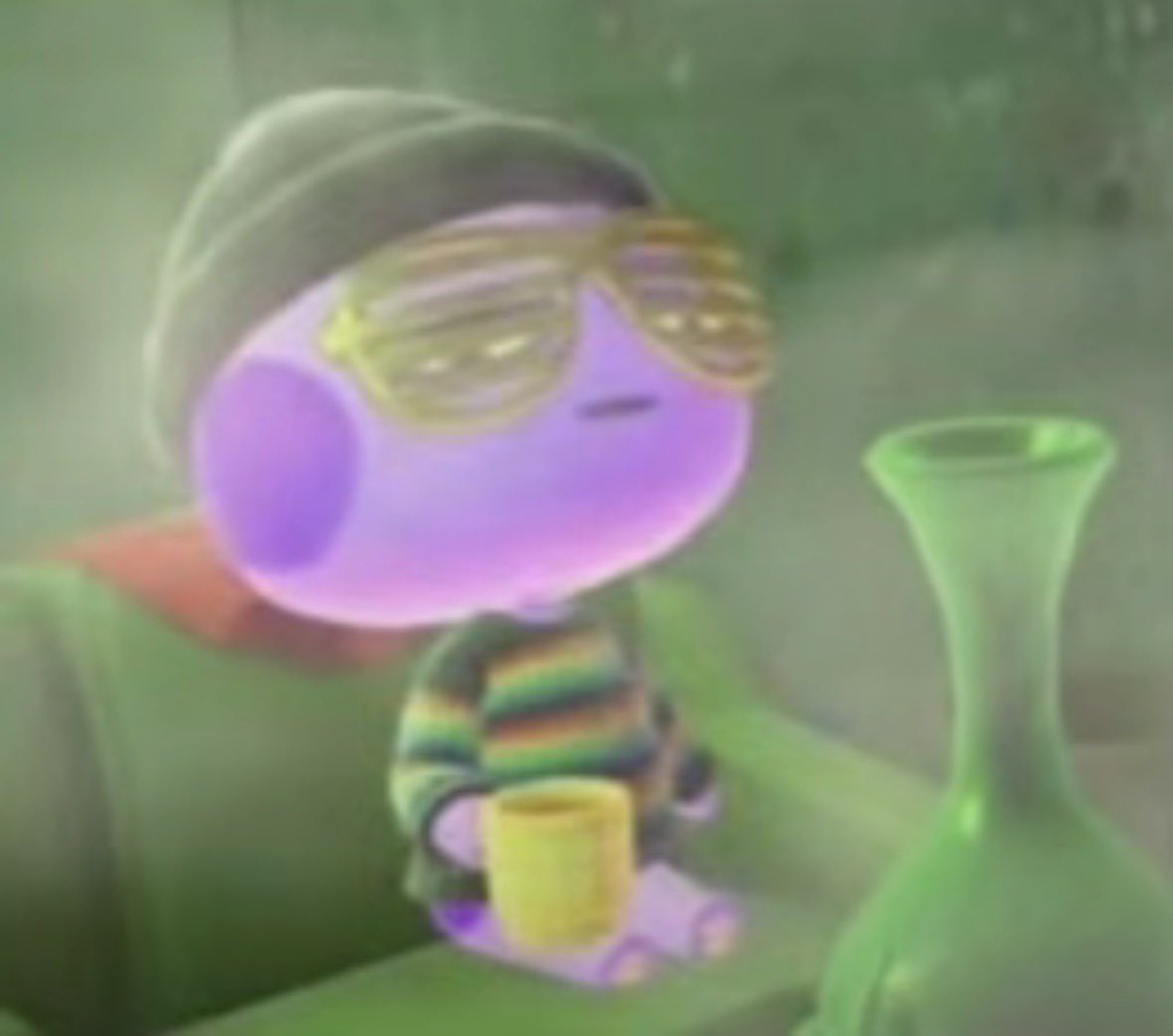 It feels so weird being one and doned by your friends in ranked especially when they don’t know it’s you