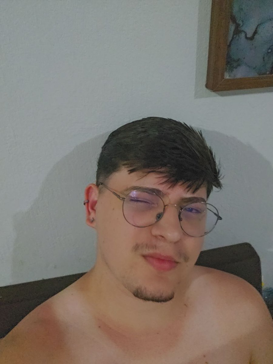 k𝖆leb tweet media