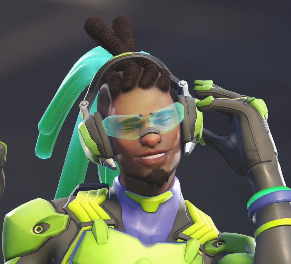 realwfaffles's tweet photo. Lucio erasure he's so cute wtf 💔 https://t.co/0bzMOToTZF